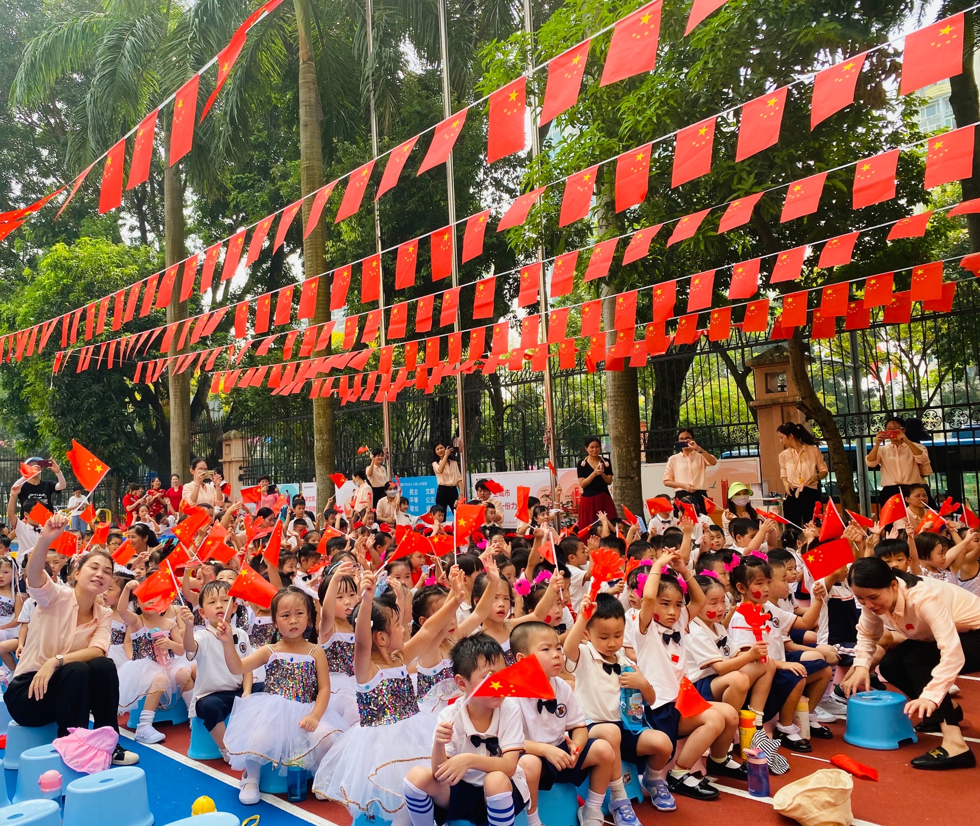 童声同唱大中国——鹏兴幼儿园庆百年迎国庆红歌会