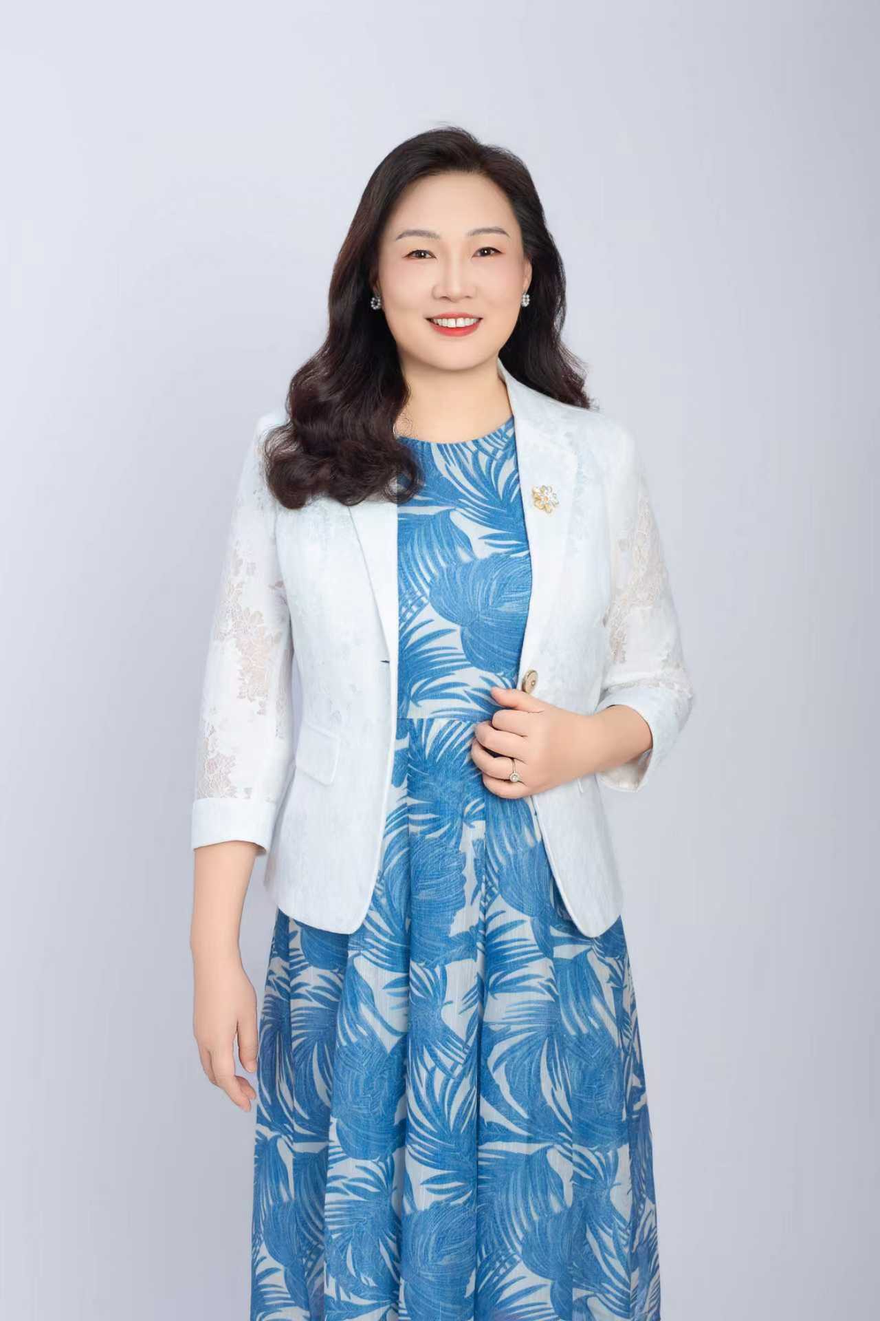 书记 校长 邵嫦娥