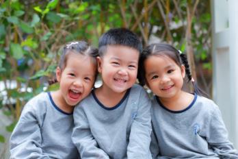 浓浓金秋至 暖暖师幼情
